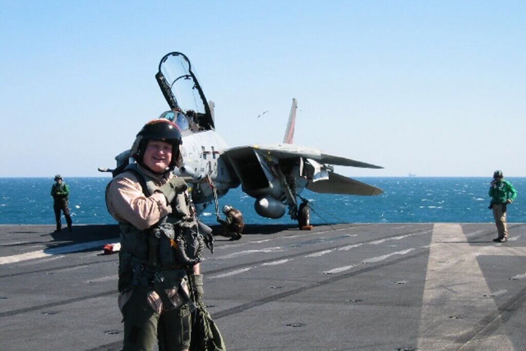 geoff and fighter jet
